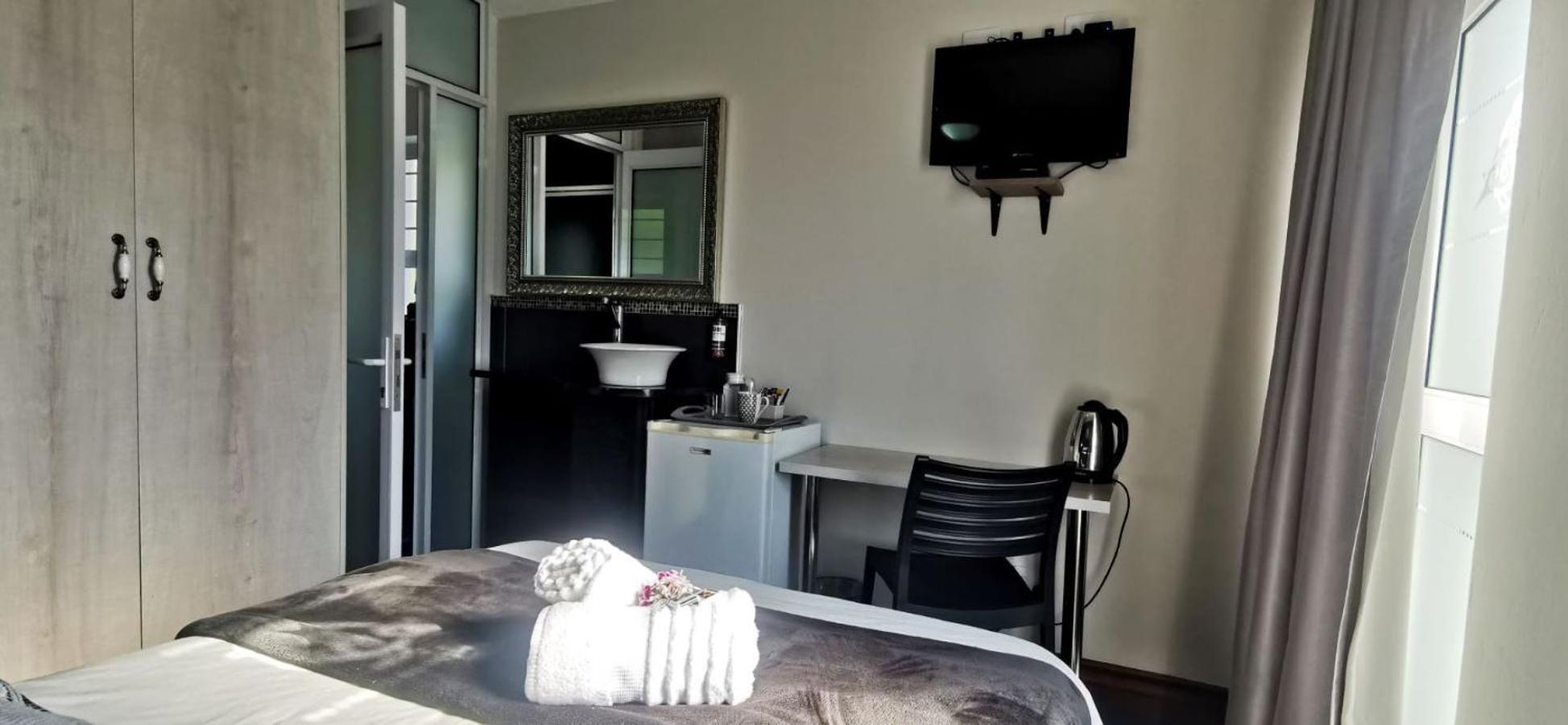 Bokmakierie Gastehuis Emalahleni Pty Ltd Екстериор снимка